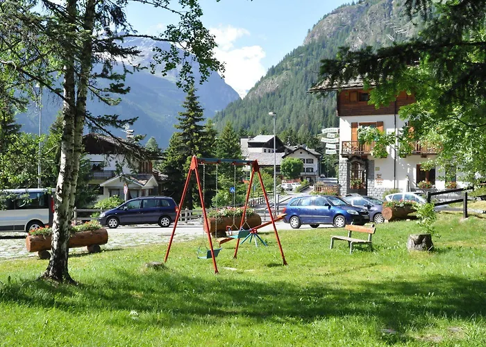 Flora Alpina Hotel Gressoney-Saint-Jean